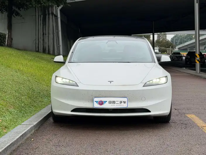 Model 3 2025 Model Long Battery Life Pro All-wheel drive version