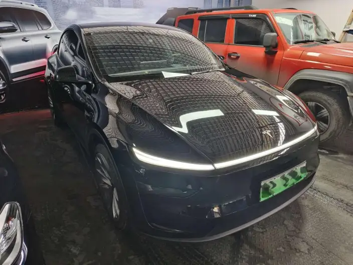 Model Y 2025 Model Long Battery Life Pro All-wheel drive version