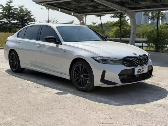 BMW 3 Series 2023 Model 330Li M Sports Night Set – фото 3