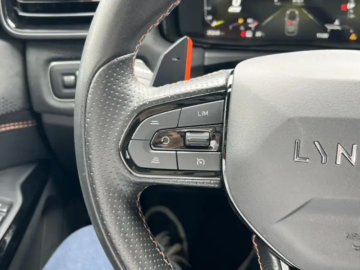Lynk & Co 02 Hatchback 2021 Model 2.0TD Hatchback Halo – фото 7