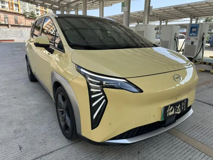 AION Y 2022 Model PLUS 70 Technology Edition