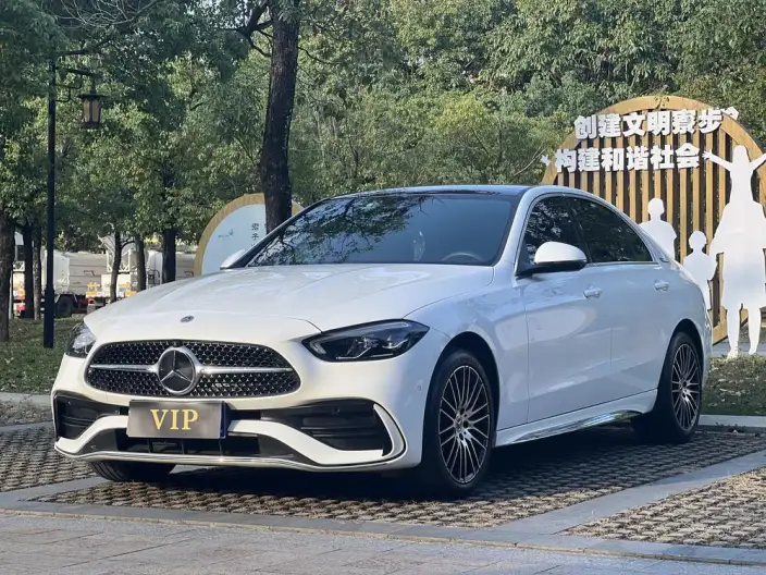 Mercedes-Benz C-Class 2023 Model Facelift C 260 L Sports Edition – фото 1