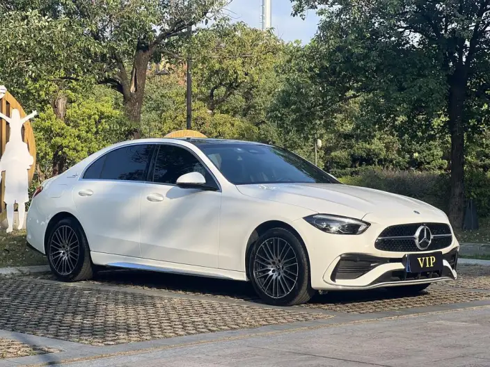 Mercedes-Benz C-Class 2023 Model Facelift C 260 L Sports Edition – фото 3