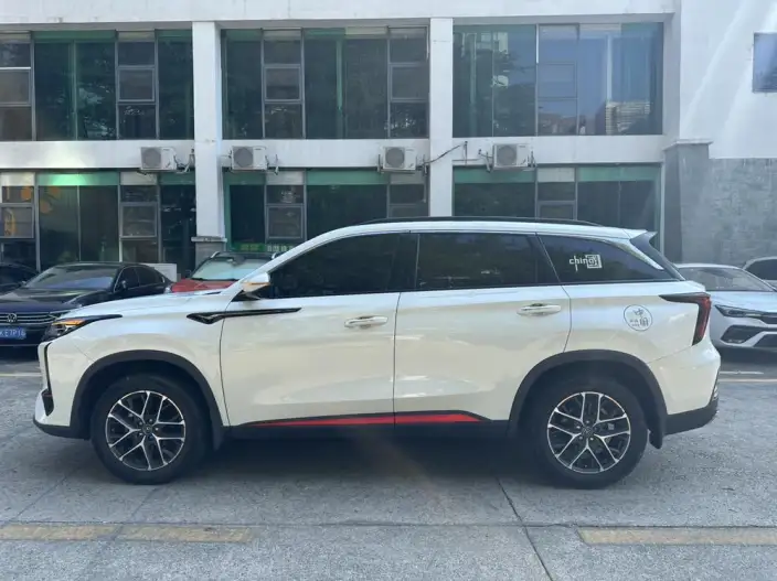 Changan CS75 PLUS 2022 Model Second generation 1.5T Automatic Noble Model
