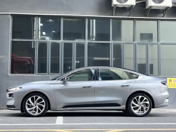Ford Mondeo 2022 Model EcoBoost 245 Supreme Model – фото 4
