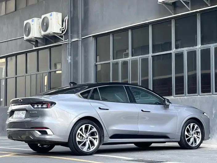 Ford Mondeo 2022 Model EcoBoost 245 Supreme Model – фото 7