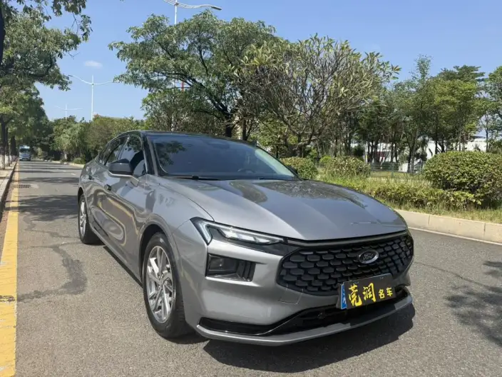 Ford Mondeo 2023 Model EcoBoost 245 Luxury Model – фото 3