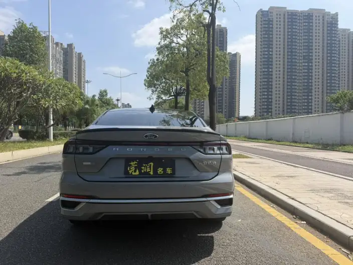 Ford Mondeo 2023 Model EcoBoost 245 Luxury Model – фото 5