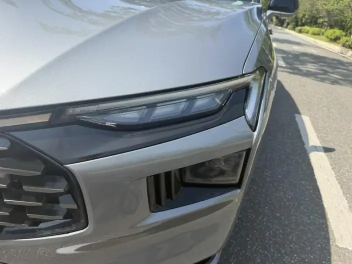 Ford Mondeo 2023 Model EcoBoost 245 Luxury Model – фото 9