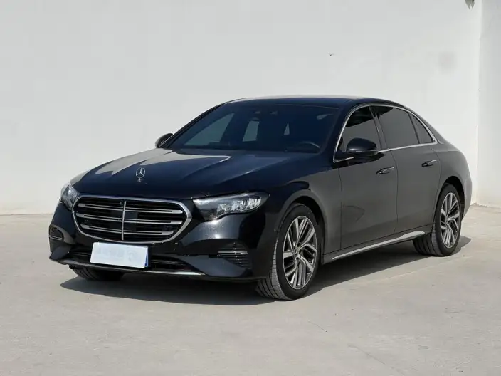 Mercedes-Benz E-Class 2024 Model E 300 L Fashion Model sedan – фото 1