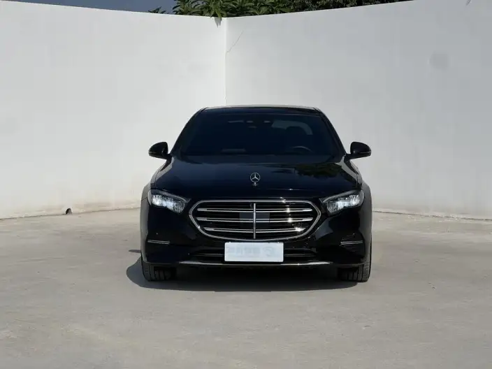 Mercedes-Benz E-Class 2024 Model E 300 L Fashion Model sedan – фото 2