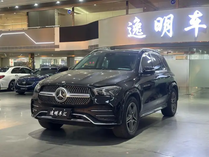 Mercedes-Benz GLE Imported 2022 Model GLE 350 4MATIC Fashion Model – фото 1