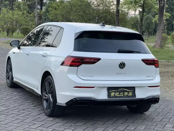 Volkswagen Golf 2023 Model Facelift 280TSI DSG R-Line Lite – фото 5