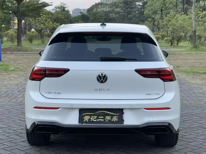 Volkswagen Golf 2023 Model Facelift 280TSI DSG R-Line Lite – фото 6