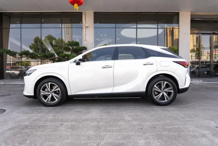 Lexus RX 2023 Model 350h 2WD Yuexiang Edition