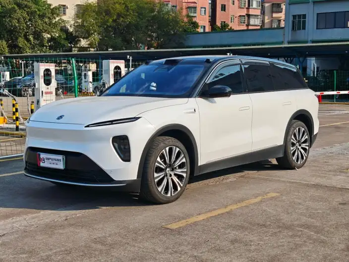 NIO ES8 2024 Model 75kWh – фото 1