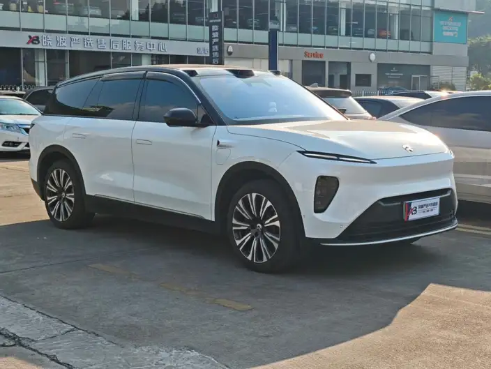 NIO ES8 2024 Model 75kWh – фото 3