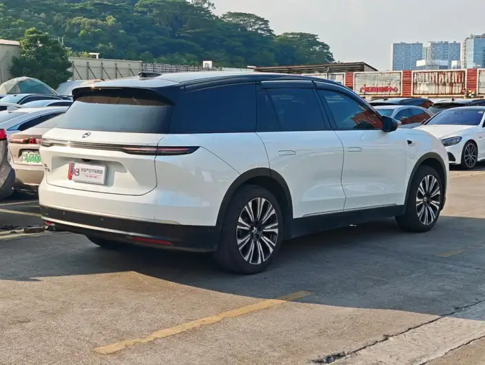 NIO ES8 2024 Model 75kWh – фото 6
