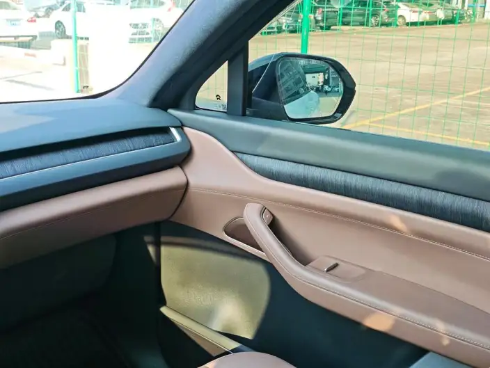 NIO ES8 2024 Model 75kWh – фото 7