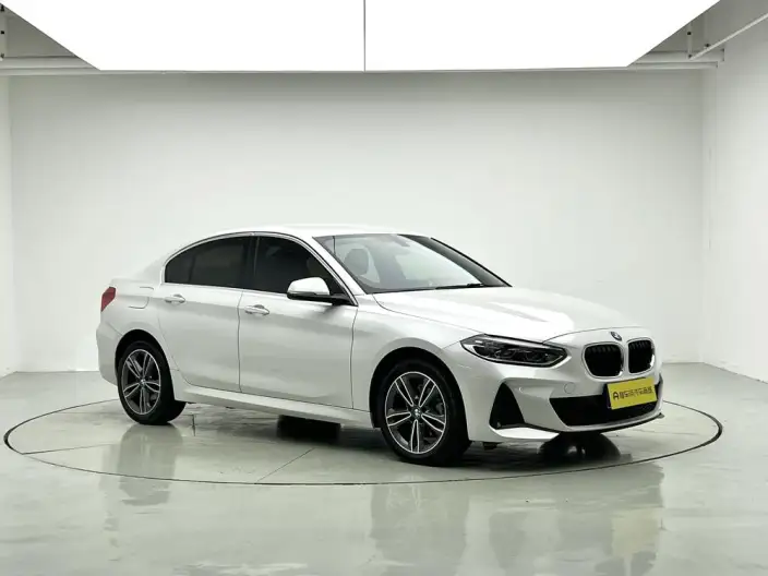 BMW 1 Series 2021 Model Facelift 120i M Sports Edition – фото 3
