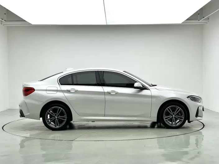 BMW 1 Series 2021 Model Facelift 120i M Sports Edition – фото 8