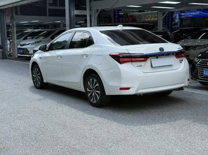 Corolla Hybrid E+ 2020 Model 1.8L Comfort Edition – фото 4