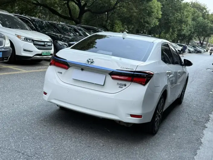 Corolla Hybrid E+ 2020 Model 1.8L Comfort Edition – фото 6