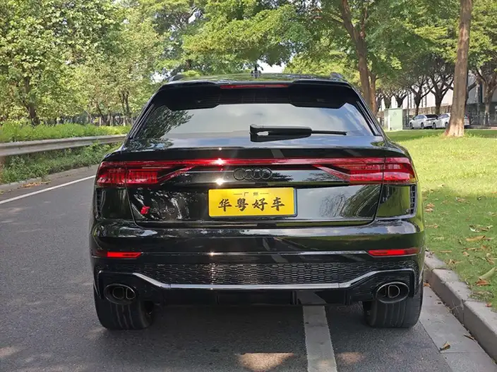 AUDI RS Q8 2021 Model RS Q8 4.0T
