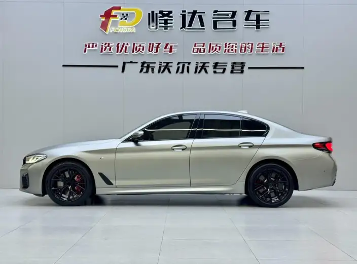 BMW 5 Series Imported 2022 Model 540i Fashion edition M Sports Set – фото 3