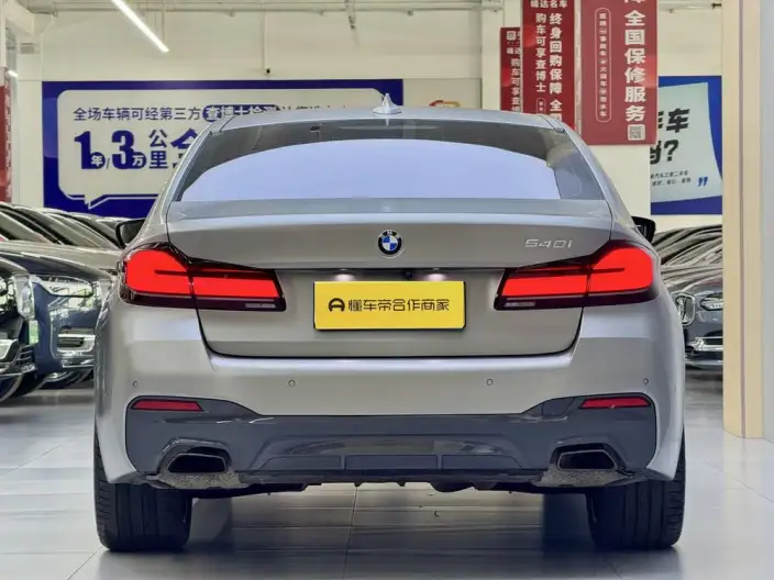 BMW 5 Series Imported 2022 Model 540i Fashion edition M Sports Set – фото 4