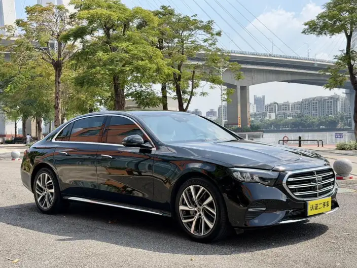 Mercedes-Benz E-Class 2024 Model E 300 L Fashion Model sedan – фото 3