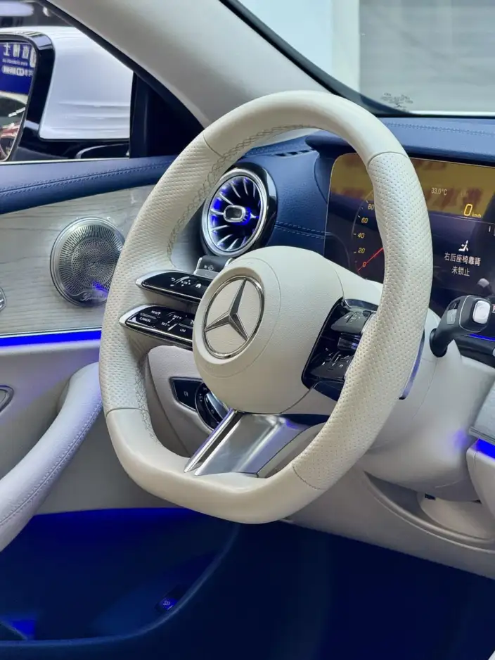 Mercedes-Benz E-Class Imported 2023 Model E 260 Coupe – фото 7
