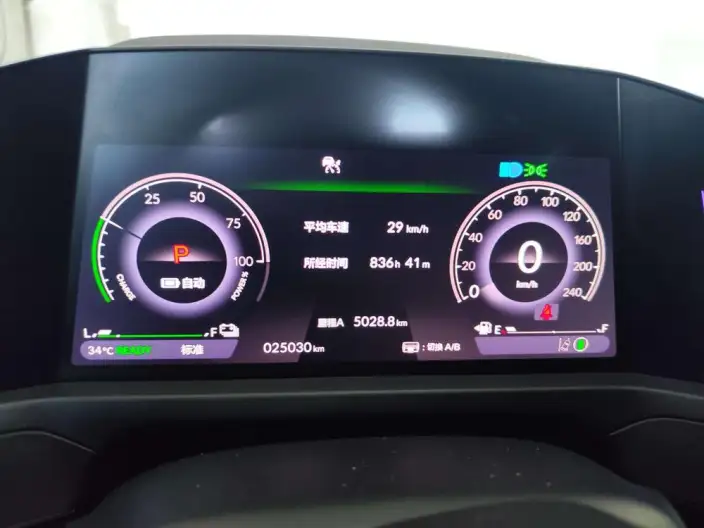 Honda Accord PHEV 2025 Model e:PHEV Premium Edition – фото 7