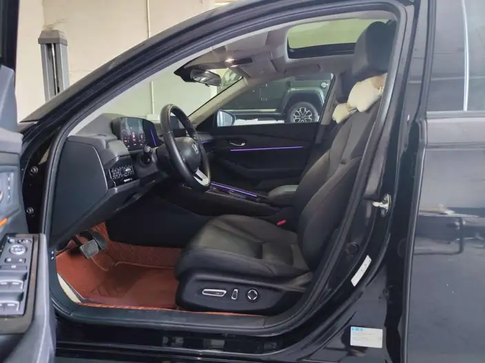 Honda Accord PHEV 2025 Model e:PHEV Premium Edition – фото 8