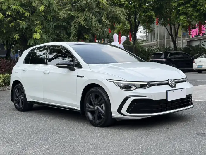 Volkswagen Golf 2023 Model Facelift 280TSI DSG R-Line Lite – фото 3