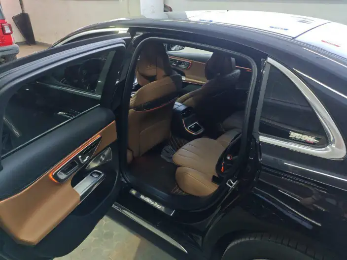 Mercedes-Benz E-Class 2024 Model E 300 L Luxury Model sedan – фото 8