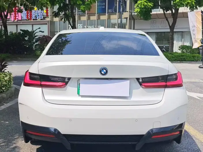 BMW i3 2023 Model eDrive35L – фото 4