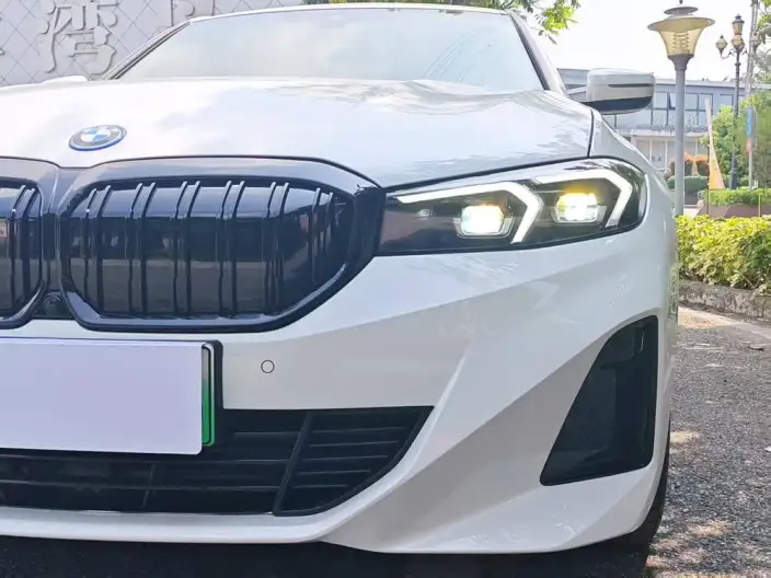 BMW i3 2023 Model eDrive35L – фото 7