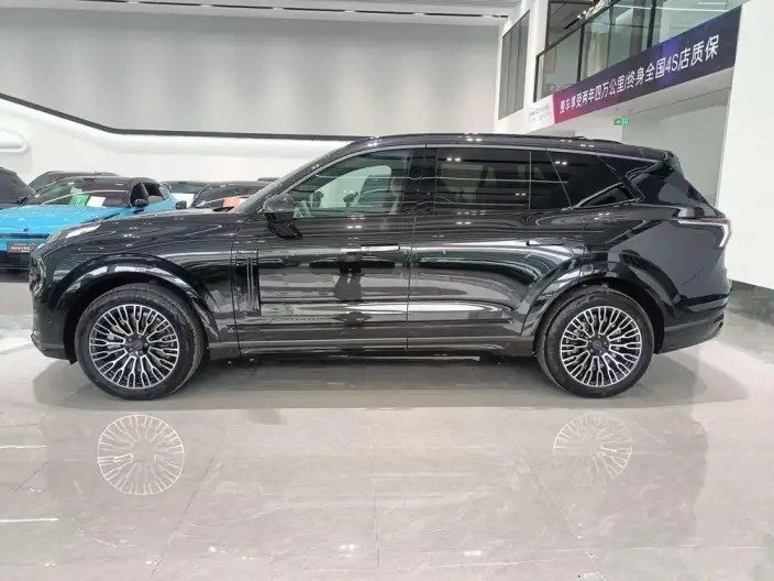 Lynk & Co 09 2026 Model 2.0T 4WD Tiggo Edition Ultra