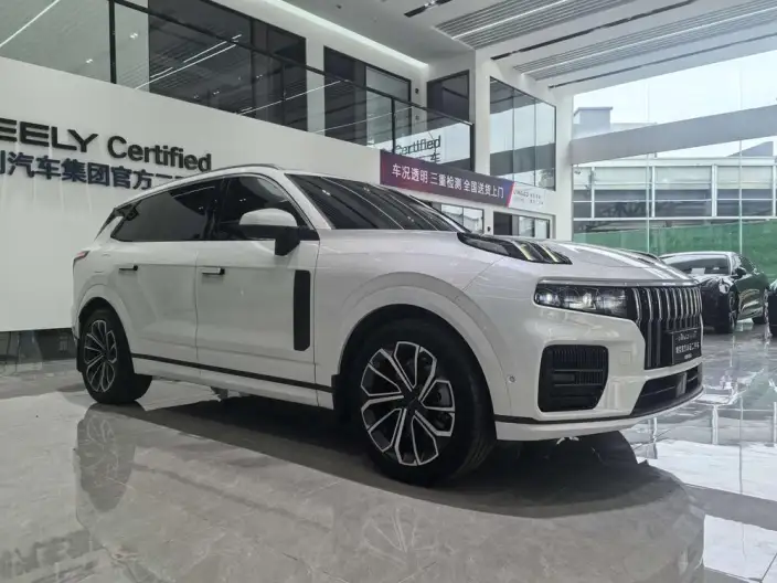 Lynk & Co 09 2024 Model 2.0T 4WD Global Edition