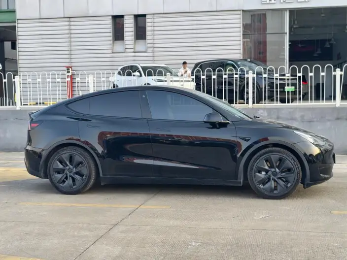 Model Y 2023 Model Rear-wheel drive version – фото 7