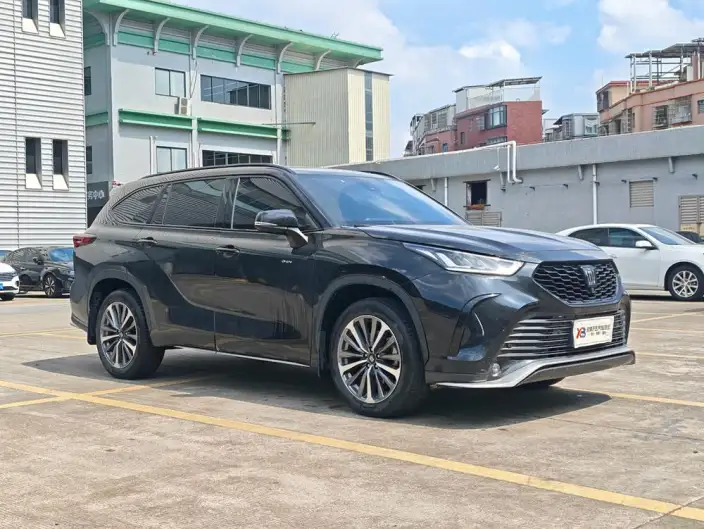 Crown Kluger 2024 Model Intelligent Hybrid 2.5L E-CVT 4WD Premium Edition – фото 3