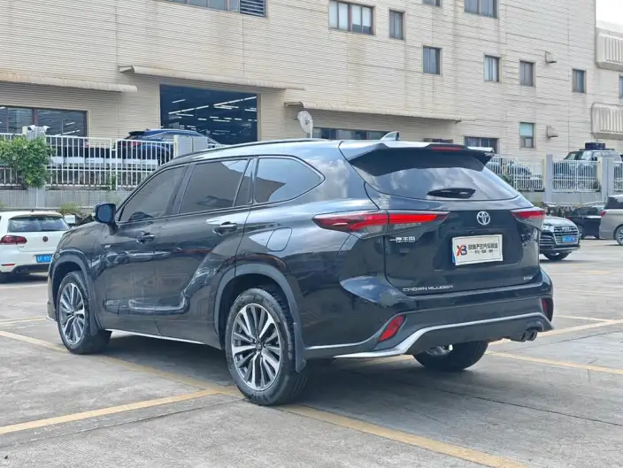 Crown Kluger 2024 Model Intelligent Hybrid 2.5L E-CVT 4WD Premium Edition – фото 4