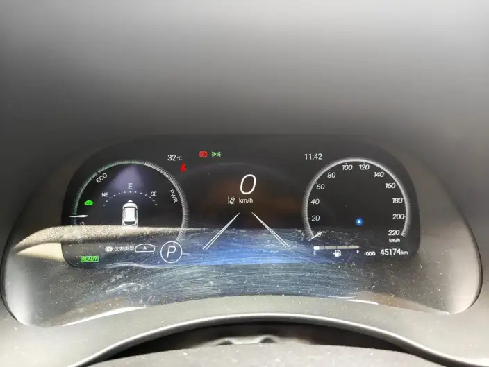 Crown Kluger 2024 Model Intelligent Hybrid 2.5L E-CVT 4WD Premium Edition – фото 9