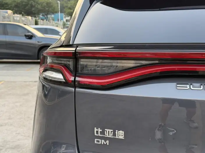 BYD Tang DM 2021 Model DM-i 1.5T 112KM Zunrong Model – фото 6