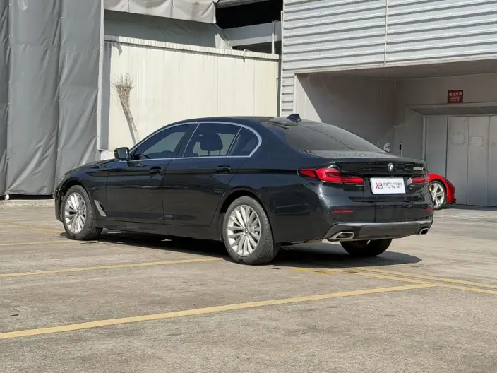 BMW 5 Series 2022 Model Facelift 525Li Luxury Set – фото 5