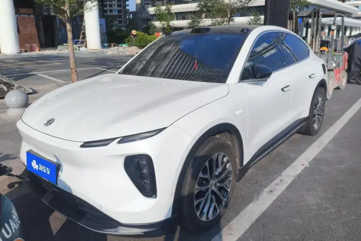 NIO EC6 2024 Model 75kWh – фото 1