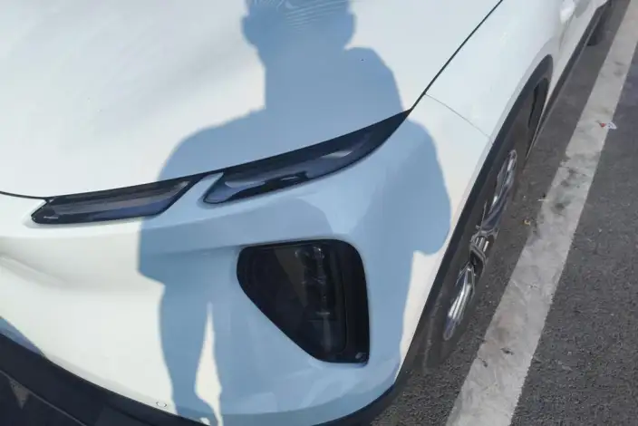 NIO EC6 2024 Model 75kWh – фото 4
