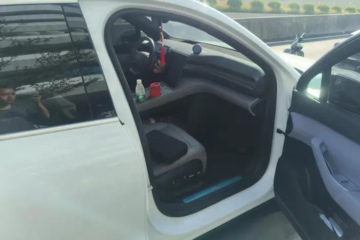 NIO EC6 2024 Model 75kWh – фото 8