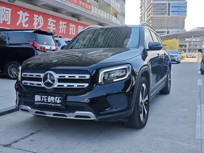 Mercedes-Benz GLB 2022 Model GLB 220 Fashion Model – фото 1